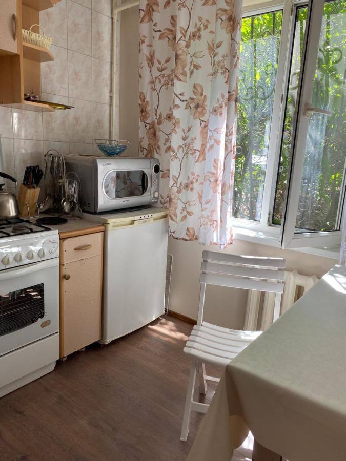 Flat Apartment Almaty Bagian luar foto
